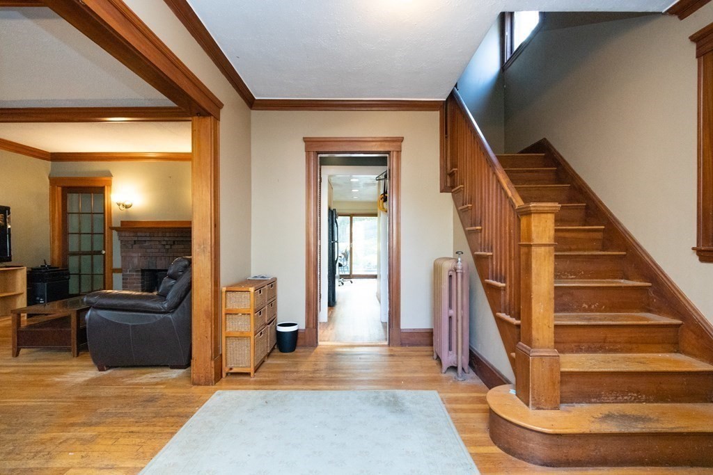 24 Wolcott Road Brookline, MA 02467 - Photo 4 of 30