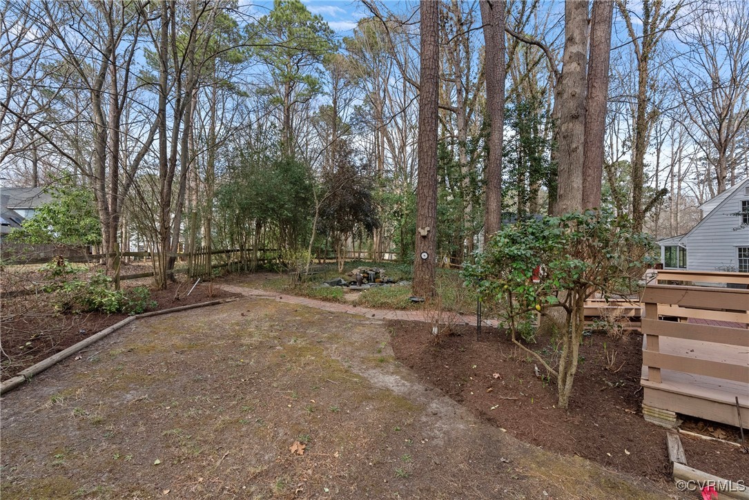 5801 Mill Spring Road Midlothian, VA 23112 - Photo 48 of 49 a view of outdoor space and yard