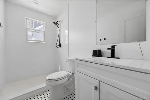$1,100,000 | 534 Riverside Avenue, Massapequa, NY 11758