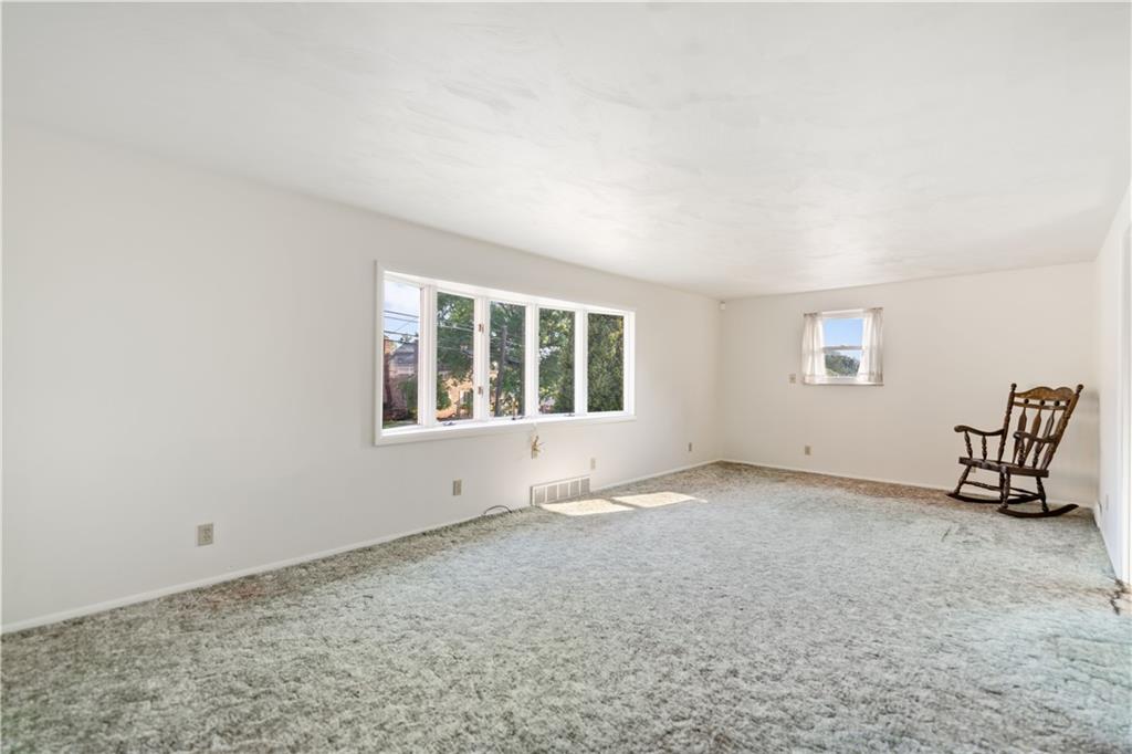 551 Greenlee Road Pittsburgh, PA 15227 - Photo 17 of 38 No trick photography here, this room is that big...