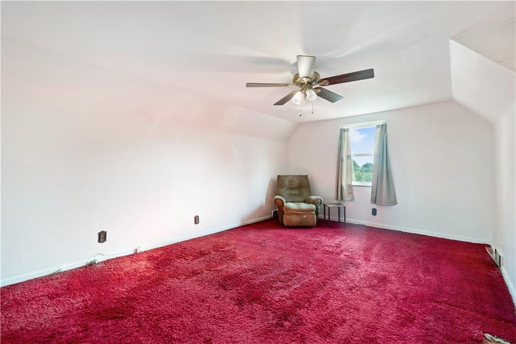 551 Greenlee Road Pittsburgh, PA 15227 - Photo 23 of 38 The primary bedroom is huge too...