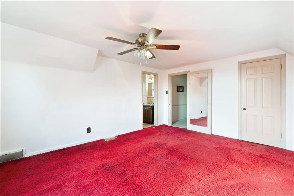551 Greenlee Road Pittsburgh, PA 15227 - Photo 25 of 38 Good light, AND...