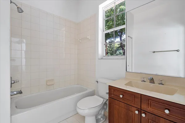 $8,600 | 2013 Harbor View Circle, Weston, FL 33327