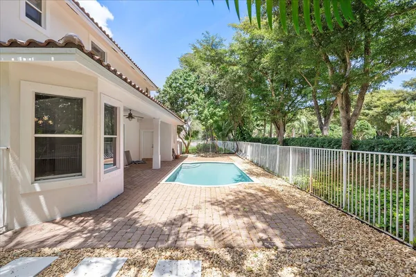 $8,600 | 2013 Harbor View Circle, Weston, FL 33327