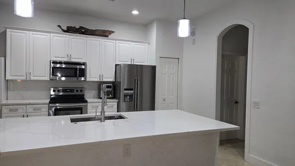 $8,600 | 2013 Harbor View Circle, Weston, FL 33327