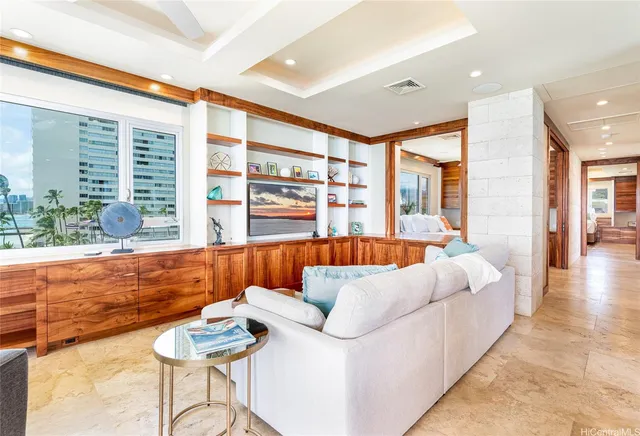 $15,000 | 2937 Kalakaua Avenue, Unit 61, Honolulu, HI 96815