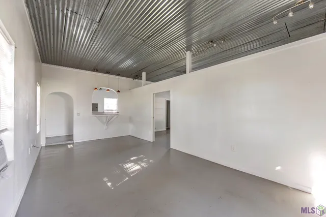 $1,000 | 3303 Bayou Black Drive, Houma, LA 70360