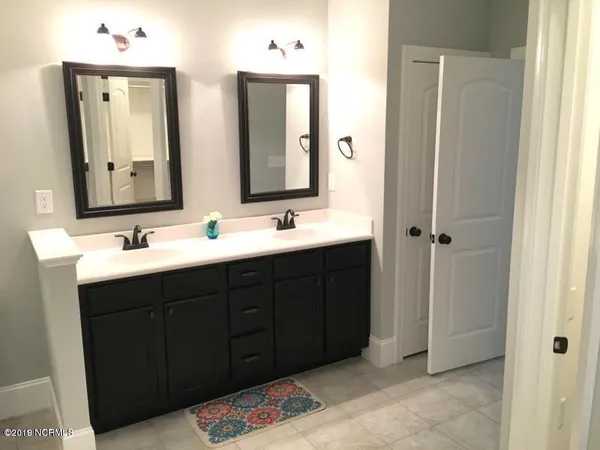 $1,550 | 3500 Ellsworth Drive, Unit B, Greenville, NC 27834