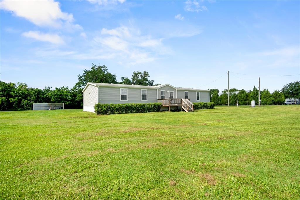39670 Wilds Road Dade City, FL 33525 - Photo 3 of 43