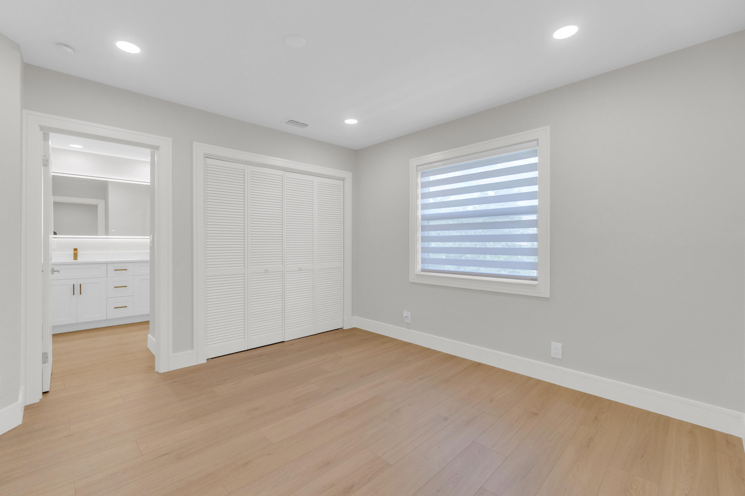 9645 Carousel Circle North Boca Raton, FL 33434 - Photo 25 of 39 11