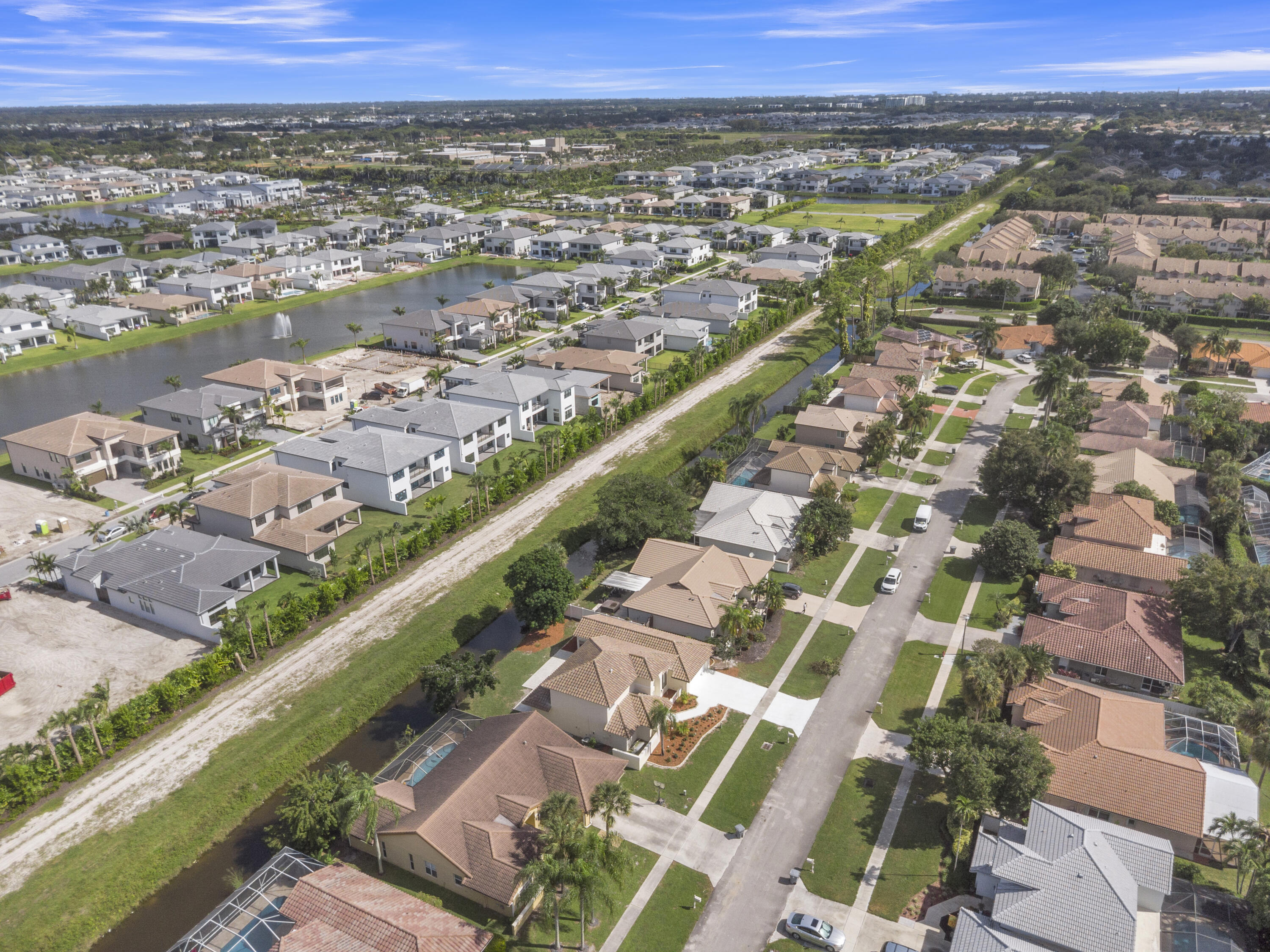 9645 Carousel Circle North Boca Raton, FL 33434 - Photo 37 of 39 43