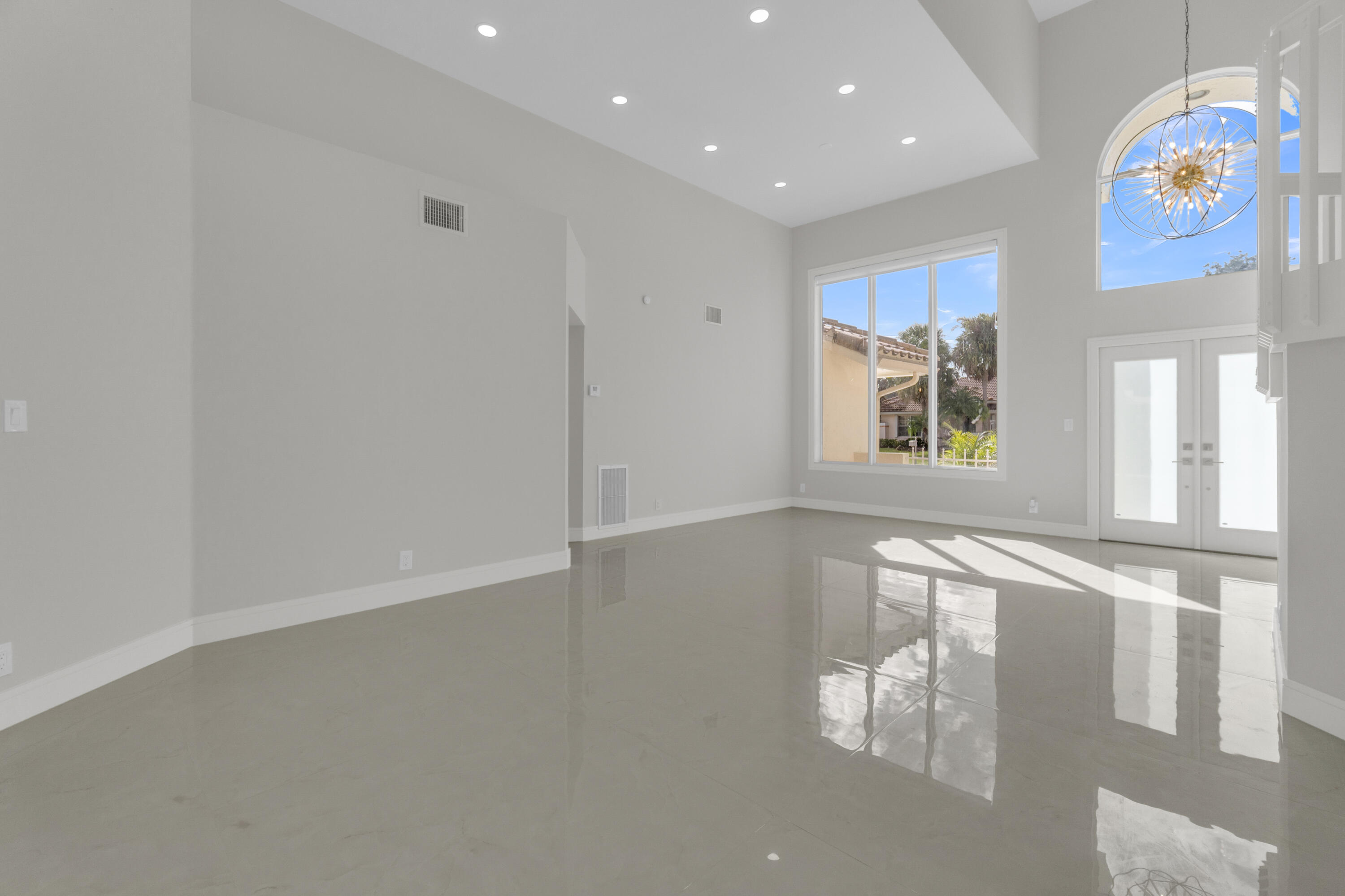 9645 Carousel Circle North Boca Raton, FL 33434 - Photo 7 of 39 27