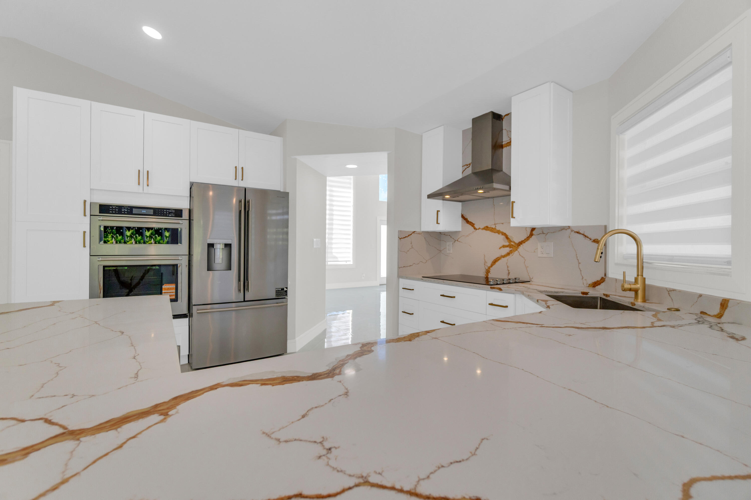 9645 Carousel Circle North Boca Raton, FL 33434 - Photo 10 of 39 8