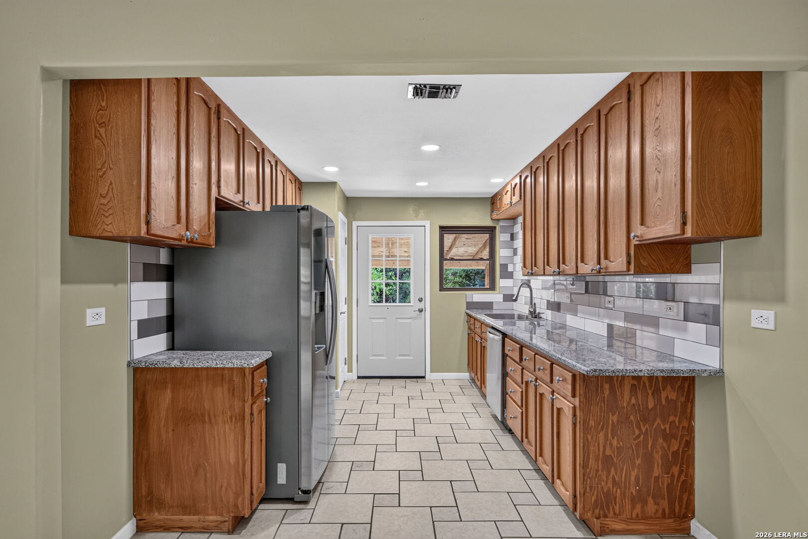 190 Rosenberry Bulverde, TX 78163 - Photo 14 of 28 Gallery Image 14