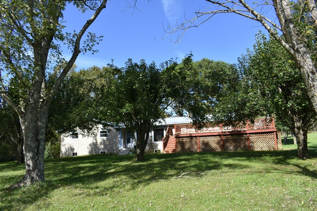 876 Nichols Road Lafayette, TN 37083 - Photo 1 of 9 Gallery Image 1