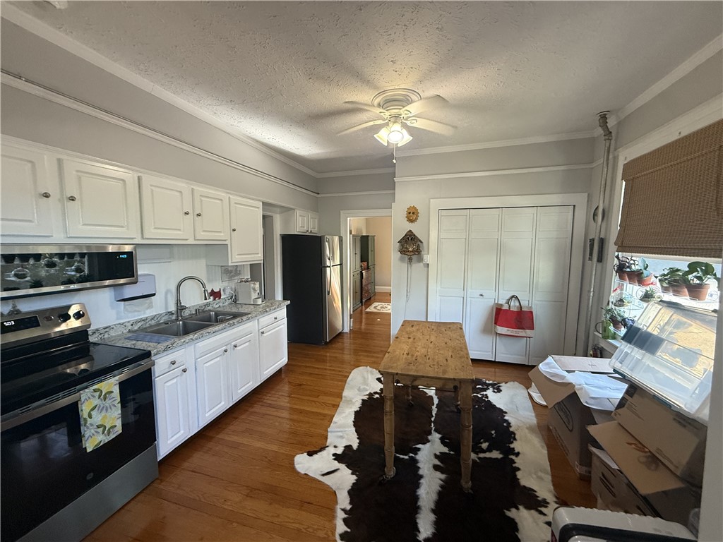51 Beach Street, Unit 2R Westerly, RI 02891 - Photo 6 of 7