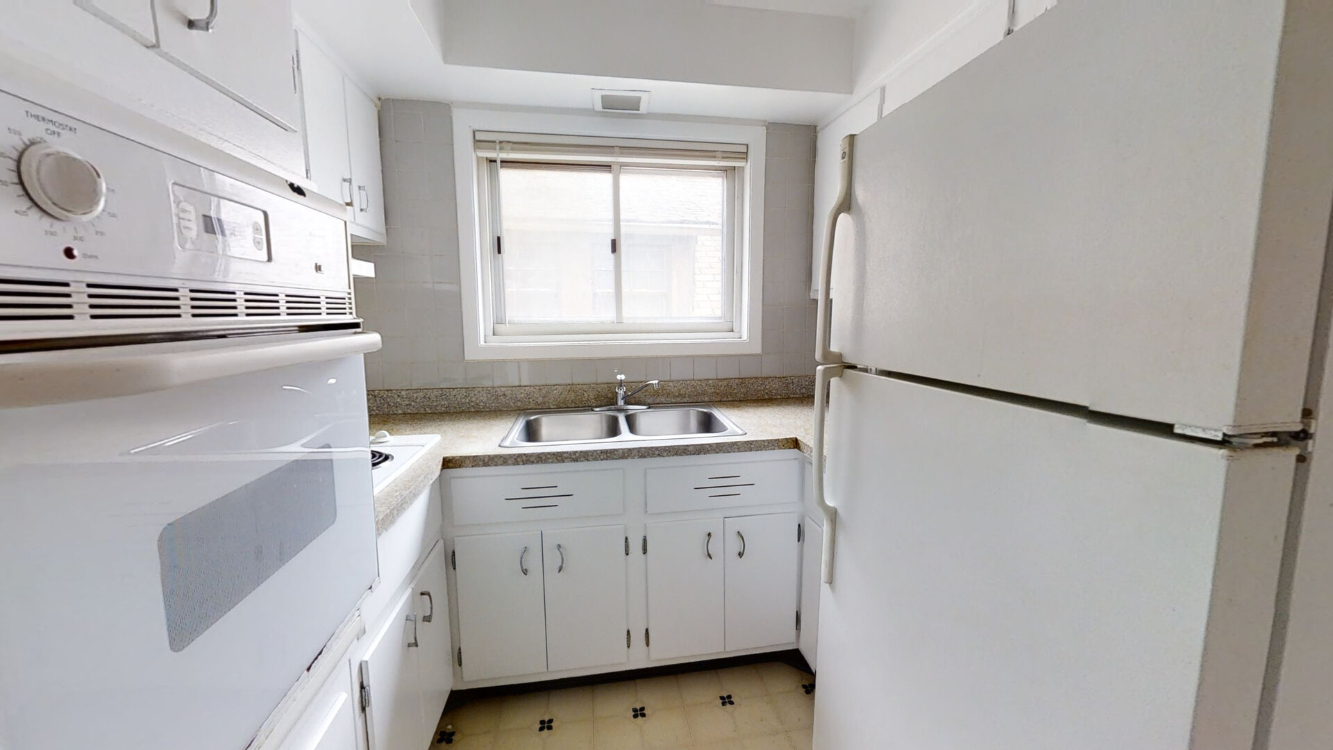 828 Seward Street, Unit 1W Evanston, IL 60202 - Photo 5 of 13