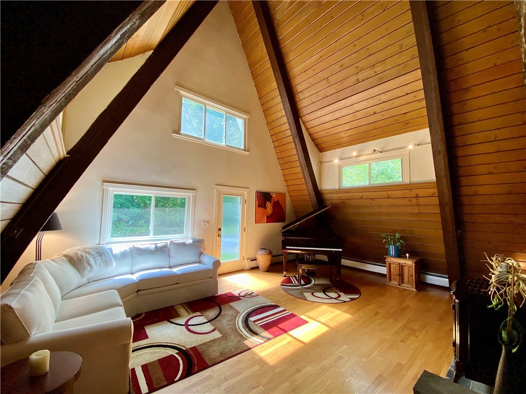 298 Mendon Road North Smithfield, RI 02896 - Photo 10 of 35