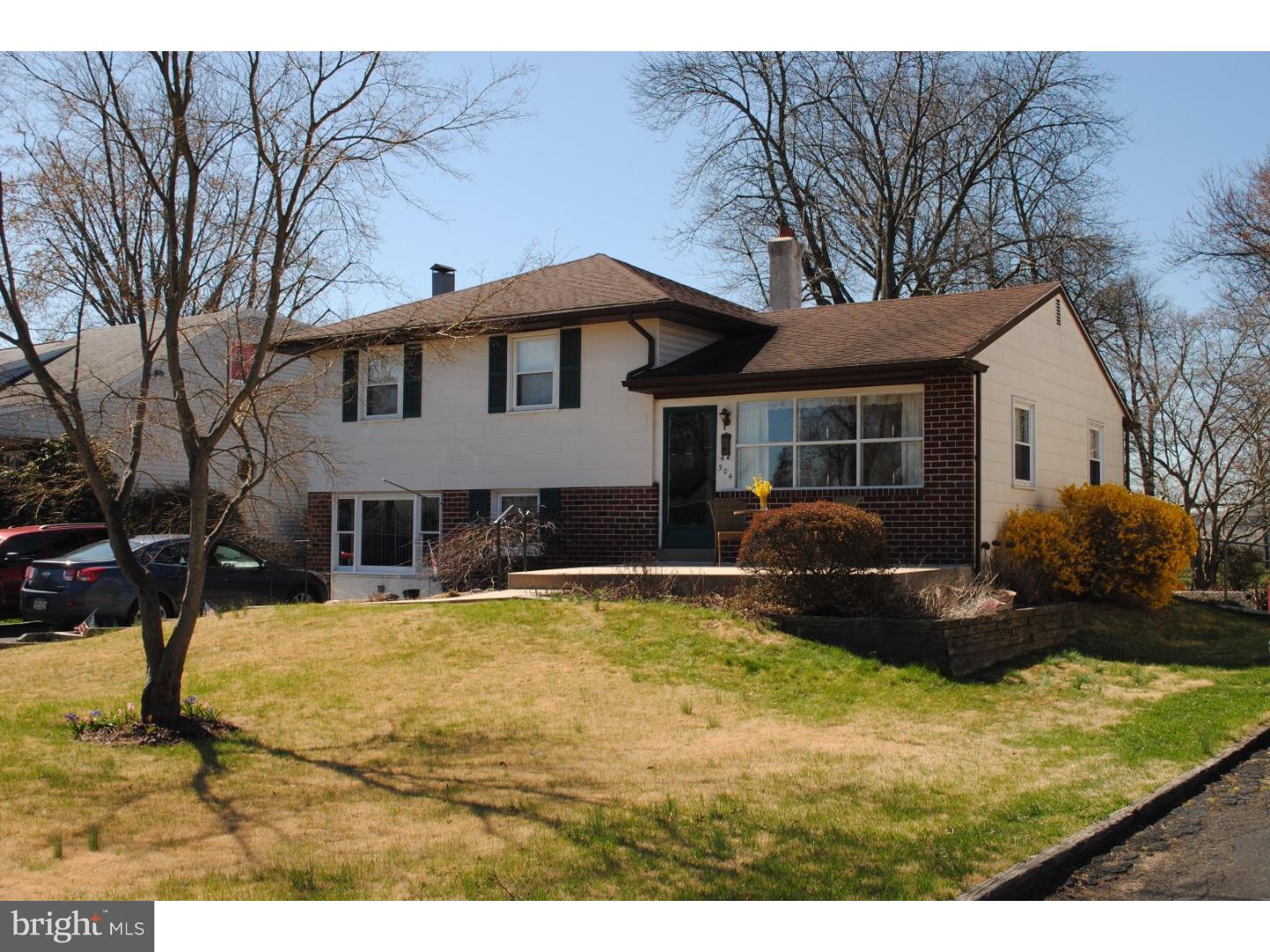 504 Exton Road Hatboro, PA 19040 - Photo 4 of 22 Exterior Side