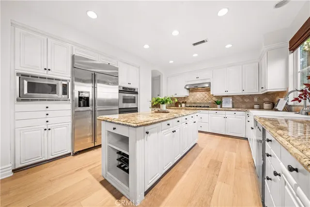 $2,680,000 | 33 Modesto, Irvine, CA 92602