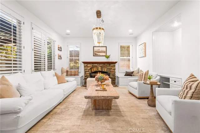 $2,680,000 | 33 Modesto, Irvine, CA 92602