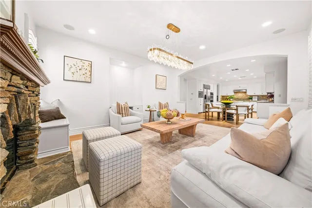 $2,680,000 | 33 Modesto, Irvine, CA 92602