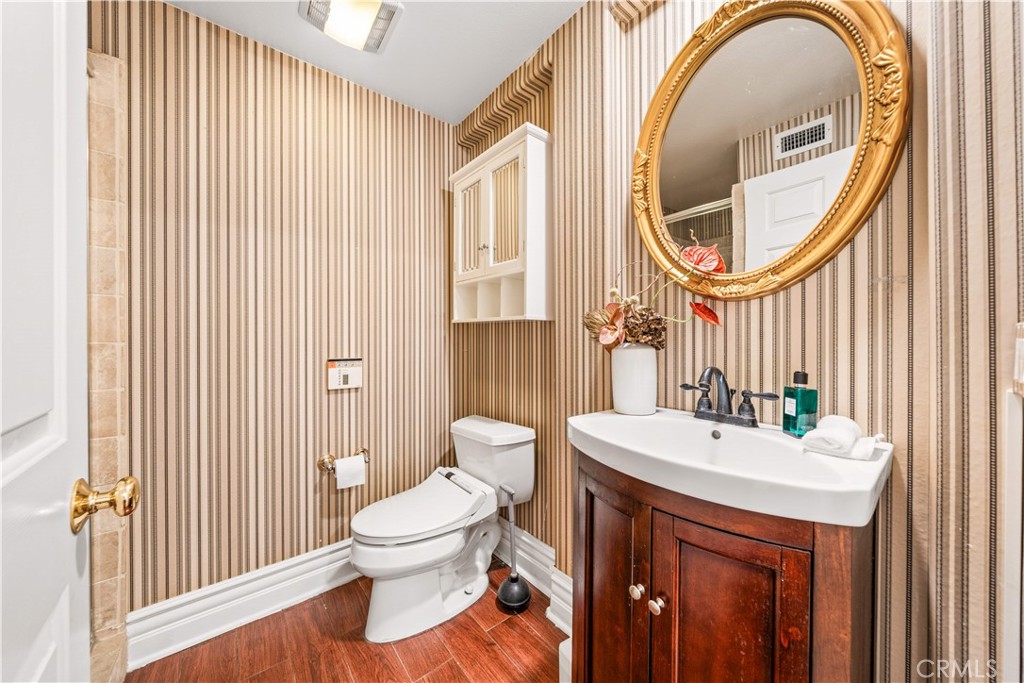 33 Modesto Irvine, CA 92602 - Photo 26 of 73