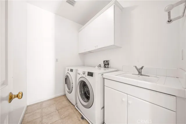 $2,680,000 | 33 Modesto, Irvine, CA 92602