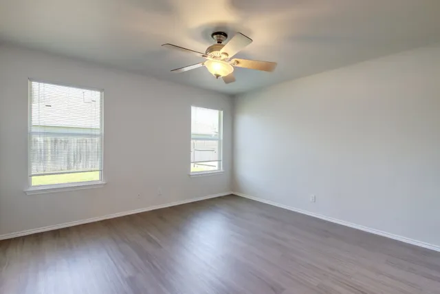 $1,865 | 218 Katy B Lane, Bastrop, TX 78602