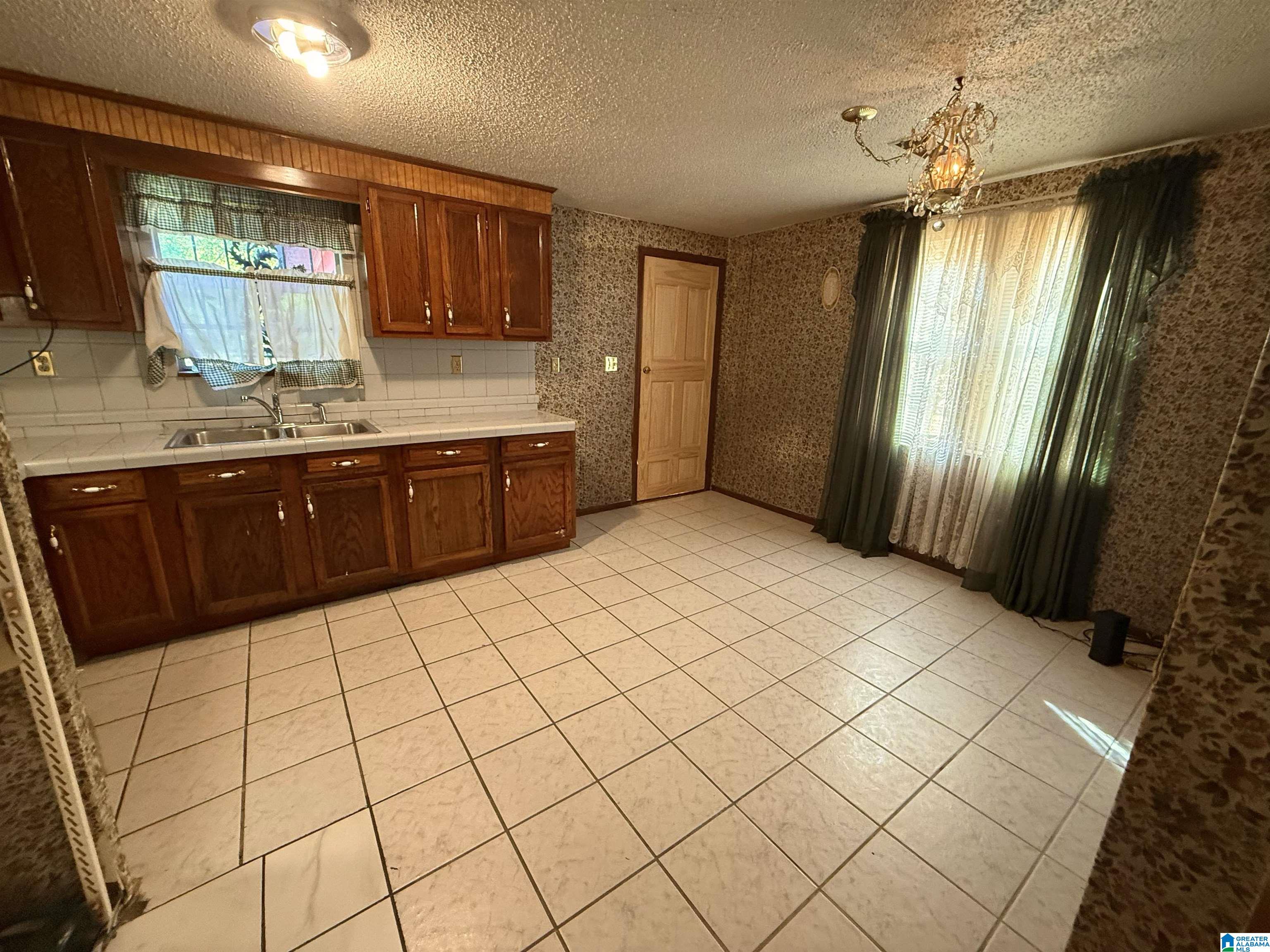 7213 Higdon Road Birmingham, AL 35212 - Photo 12 of 17