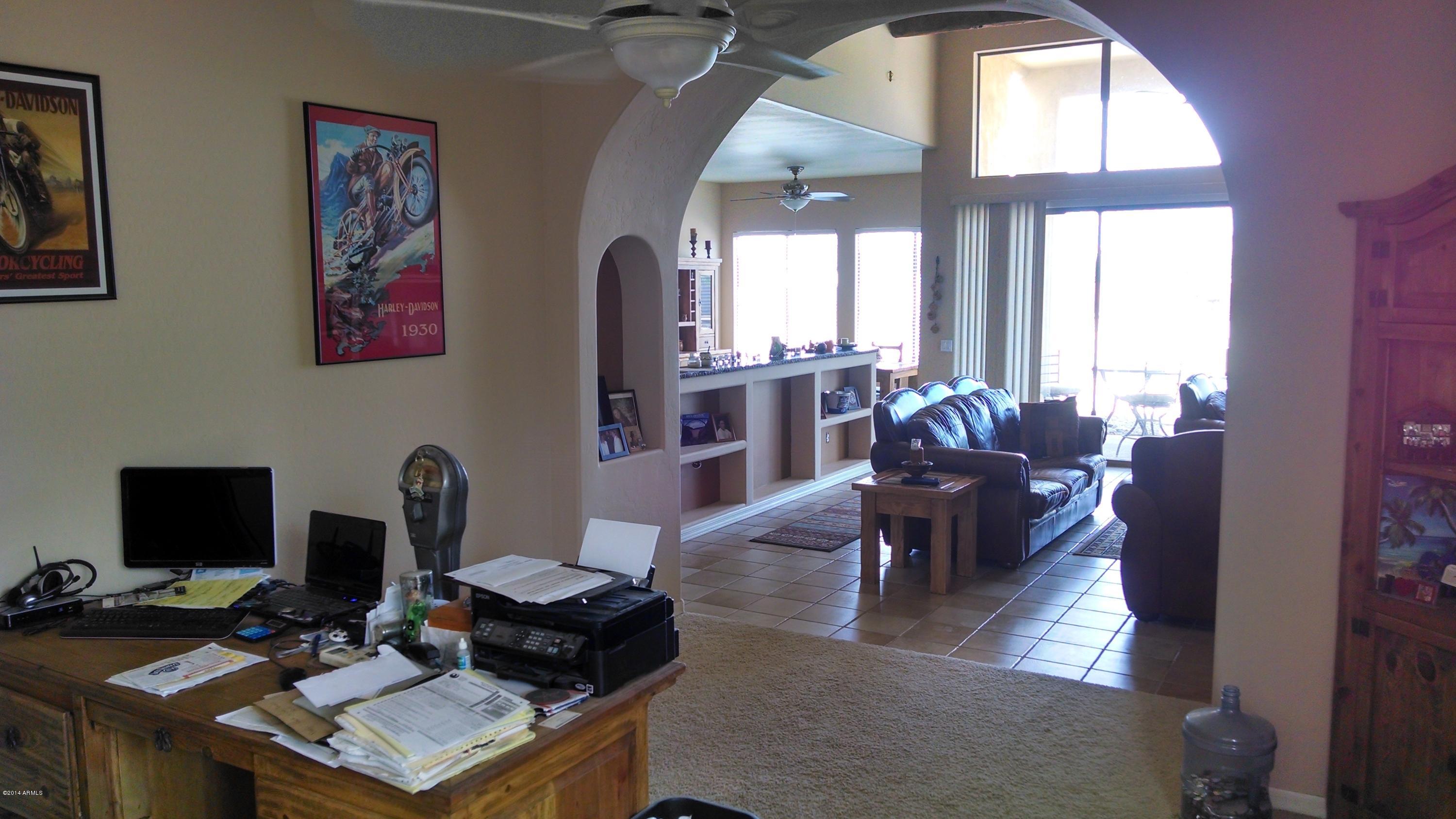 2518 West Tanya Road Phoenix, AZ 85086 - Photo 14 of 38 IMG_20140415_102706571_HDR