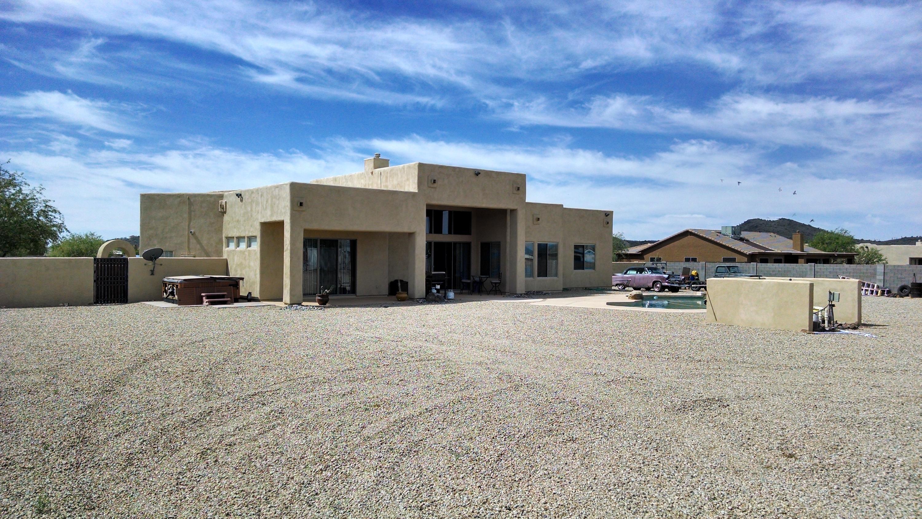 2518 West Tanya Road Phoenix, AZ 85086 - Photo 27 of 38 IMG_20140415_103310517_HDR