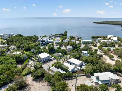 $675,000 | 8 Ocean View Boulevard, Key Largo, FL 33037