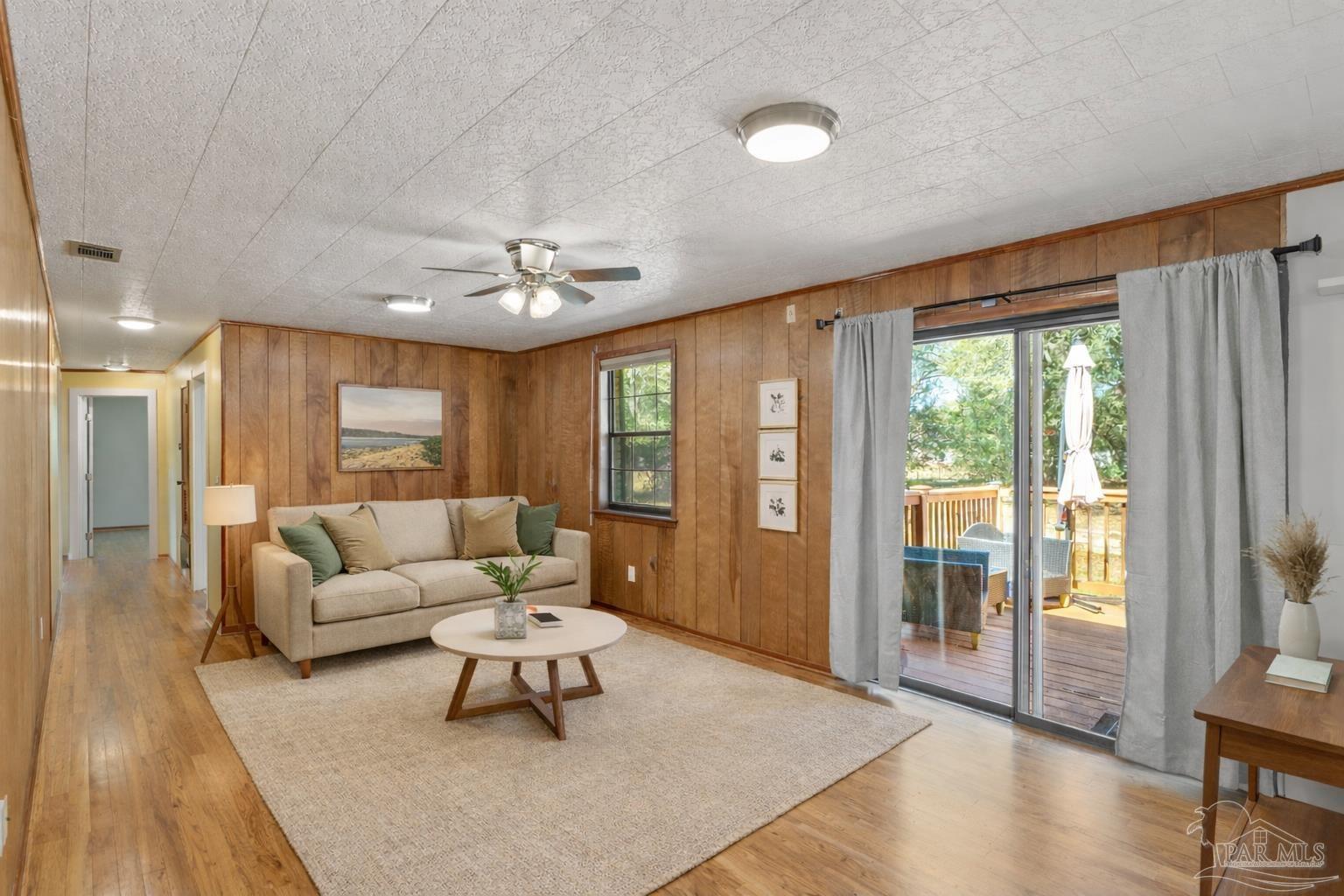 2500 East Burgess Road Pensacola, FL 32504 - Photo 2 of 33 Virtual Staged