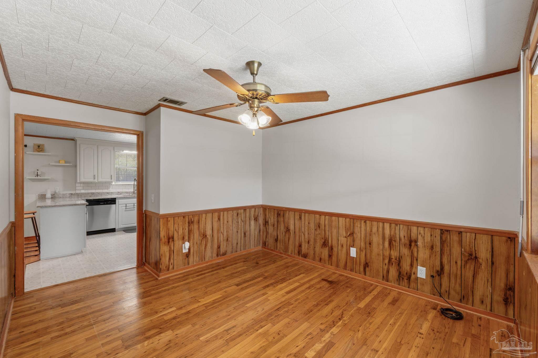 2500 East Burgess Road Pensacola, FL 32504 - Photo 10 of 33