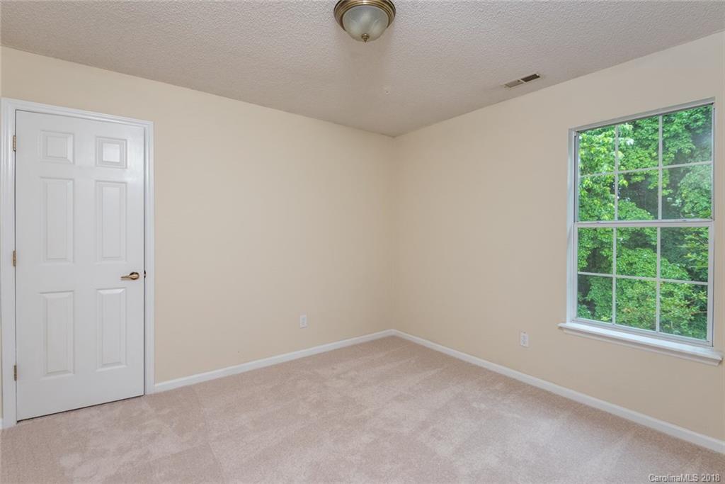 14529 Smith Road Charlotte, NC 28273 - Photo 16 of 31 Gallery Image 16