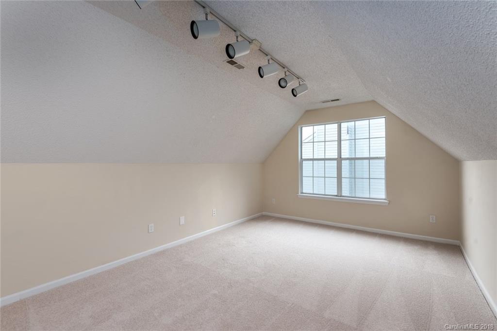 14529 Smith Road Charlotte, NC 28273 - Photo 19 of 31 Gallery Image 19
