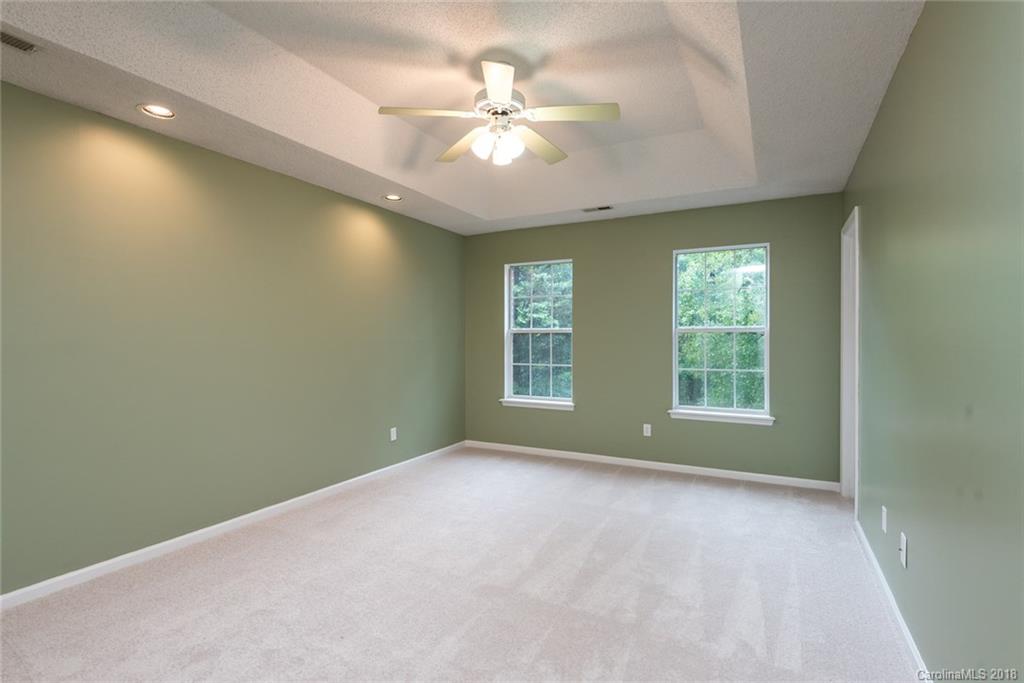 14529 Smith Road Charlotte, NC 28273 - Photo 10 of 31 Gallery Image 10