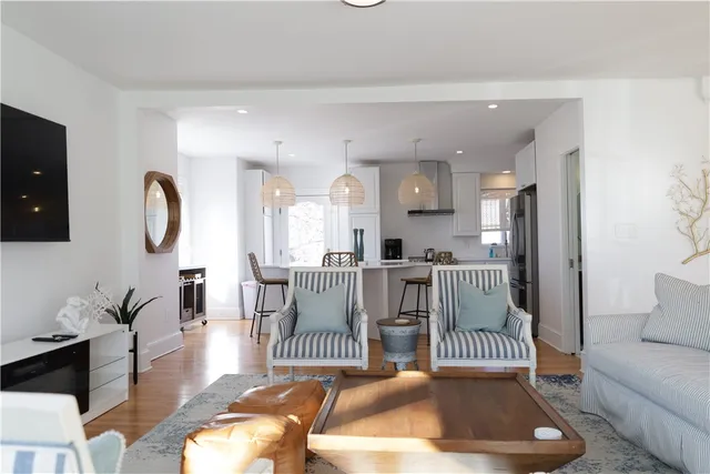 $15,000 | 299 Prospect Avenue, Middletown, RI 02842