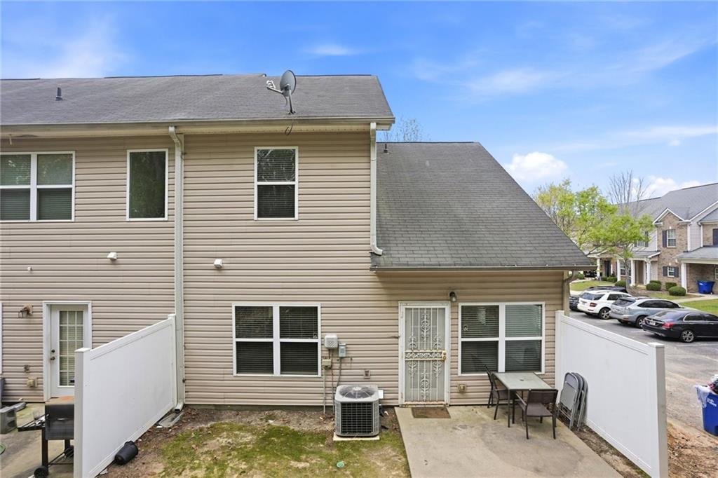 2555 Flat Shoals Road, Unit 401 Atlanta, GA 30349 - Photo 13 of 15