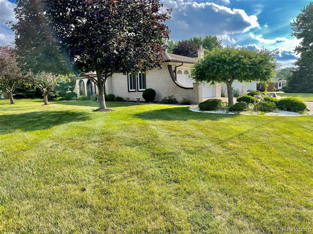 37481 Ryan Road Sterling Heights, MI 48310 - Photo 5 of 47