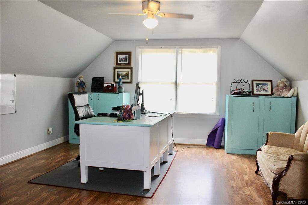 870 Stacey Road Rutherfordton, NC 28139 - Photo 22 of 31 a living room with furniture and a large window