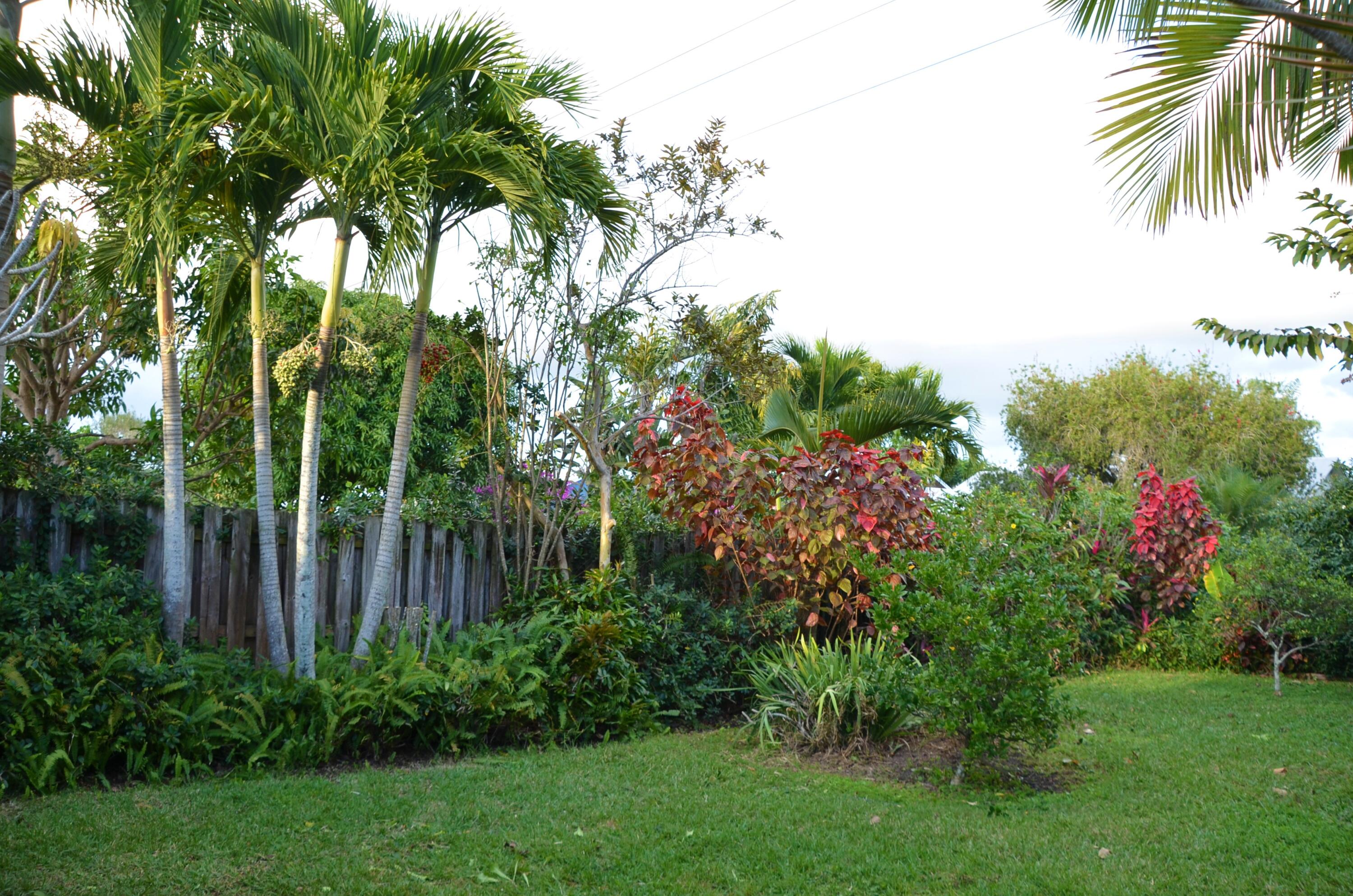 6751 Southeast Raintree Avenue Stuart, FL 34997 - Photo 3 of 19 DSC_5795