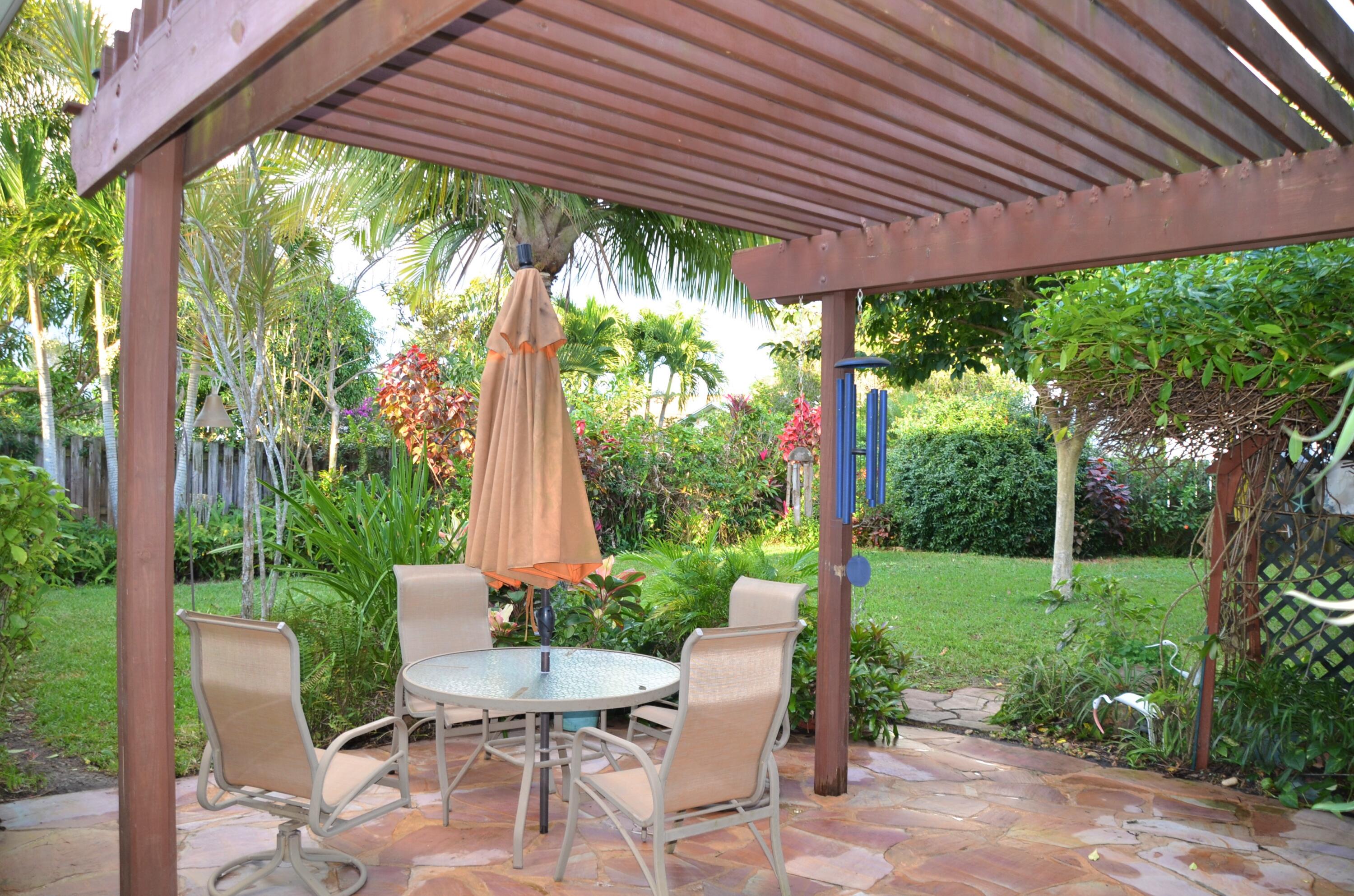 6751 Southeast Raintree Avenue Stuart, FL 34997 - Photo 5 of 19 DSC_5797