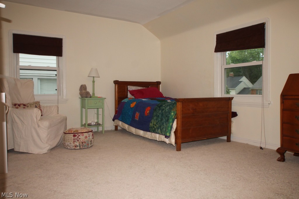 2441 Laurelhurst Road Cleveland, OH 44118 - Photo 11 of 14 Gallery Image 11