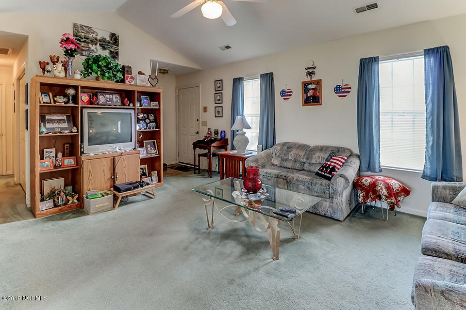 2415 White Road Wilmington, NC 28411 - Photo 2 of 14 IMG_3731_2_3