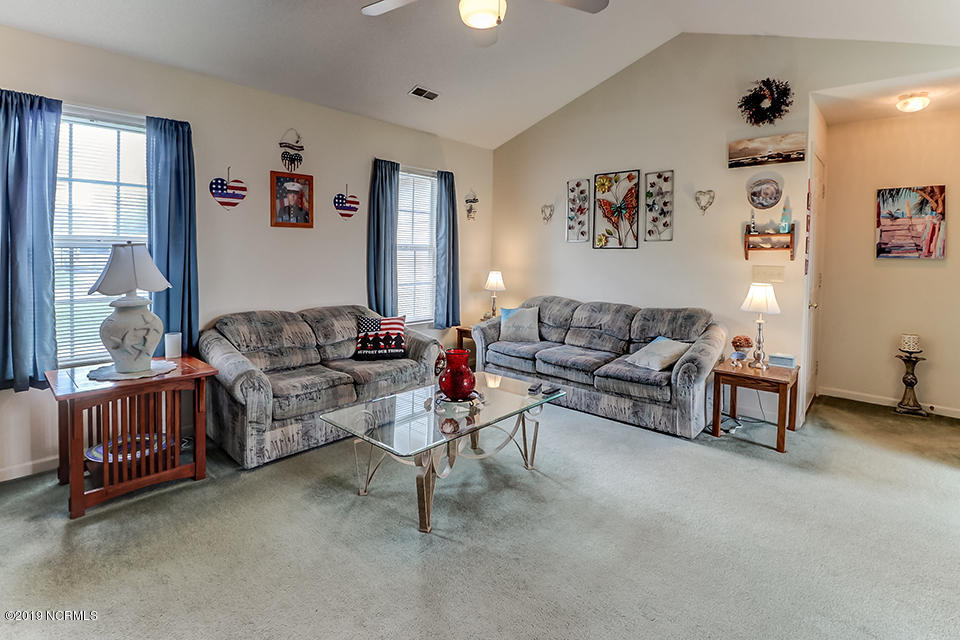 2415 White Road Wilmington, NC 28411 - Photo 3 of 14 IMG_3728_29_30