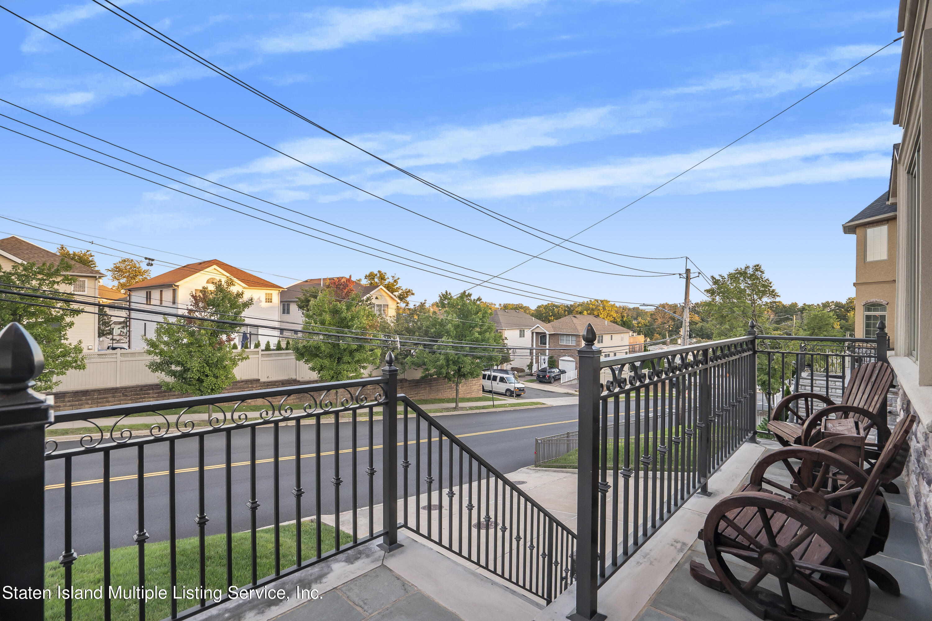 30 Bloomingdale Road Staten Island, NY 10309 - Photo 3 of 48 DSC03322