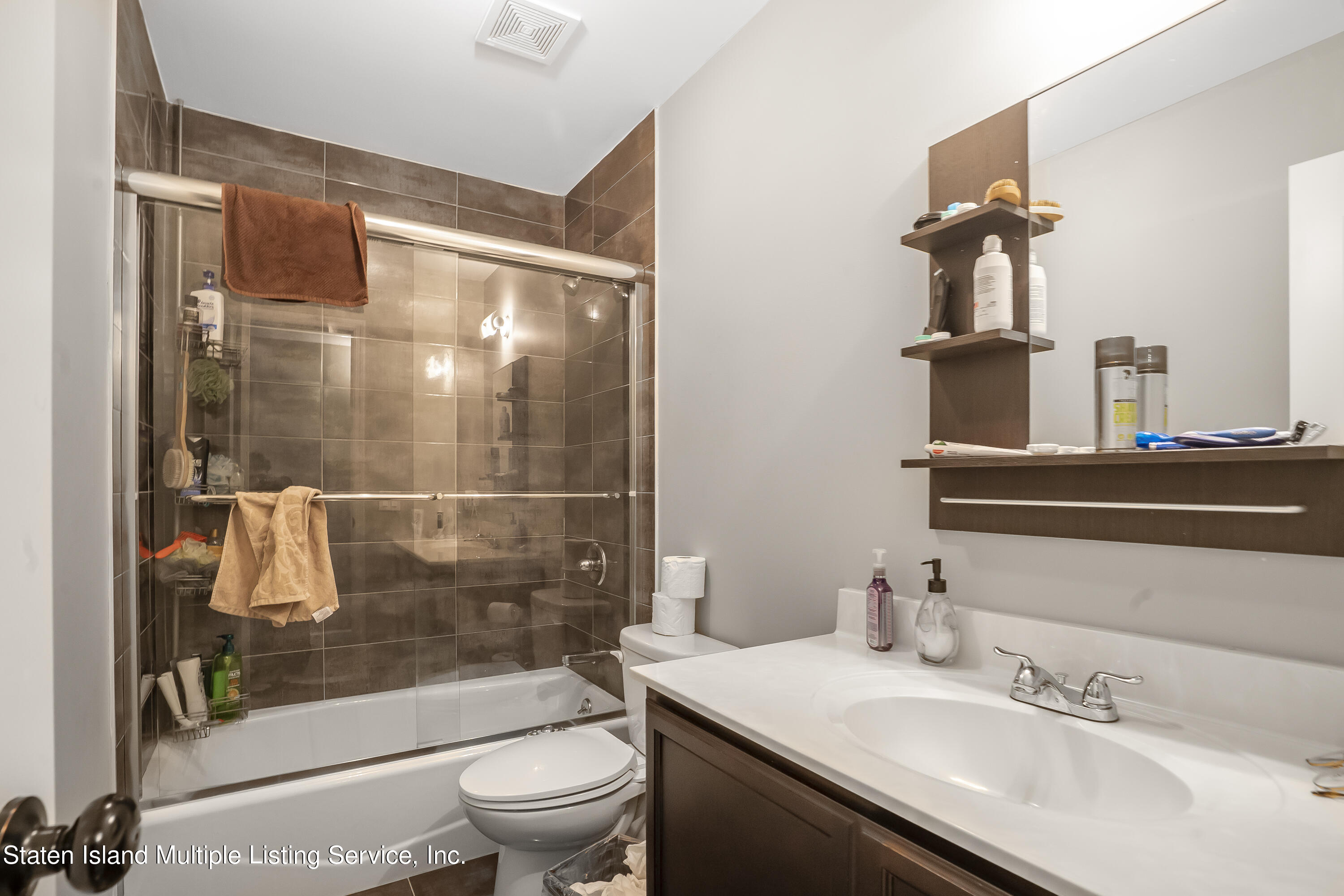 30 Bloomingdale Road Staten Island, NY 10309 - Photo 43 of 48 DSC03263