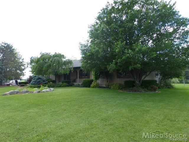 305 Fitz Road Goodells, MI 48027 - Photo 2 of 26